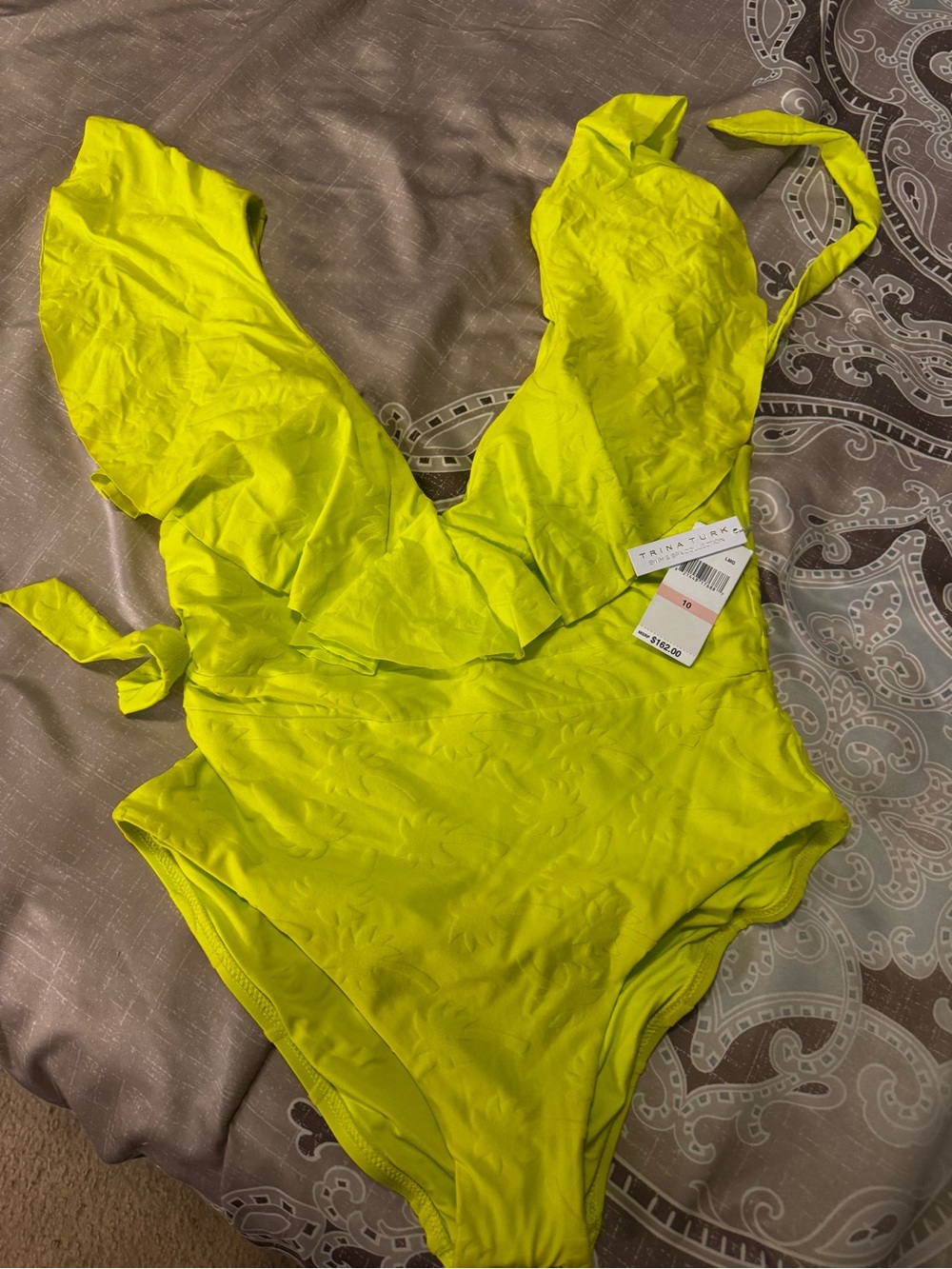 Bathing suit - Picture 6 of 6